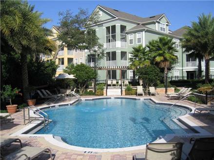 Gorgeous pool and residence exterior Gorgeous pool and residence exterior