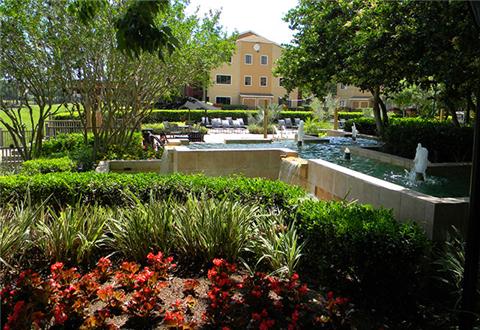 Gorgeous pool fountain Gorgeous pool fountain