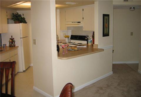 Open kitchen with easy pass through Open kitchen with easy pass through