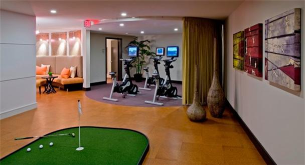 Fitness Center and Indoor Putting Green Fitness Center and Indoor Putting Green