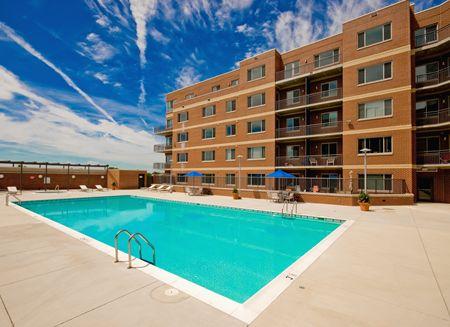 Swimming Pool Swimming Pool