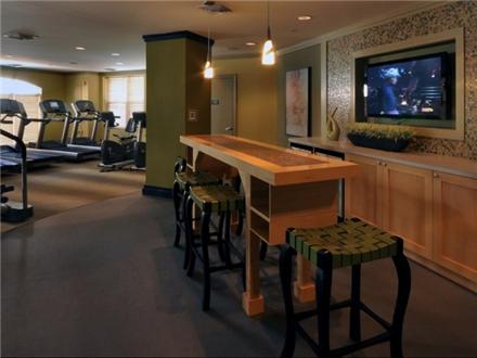 Fitness Lounge Fitness Lounge