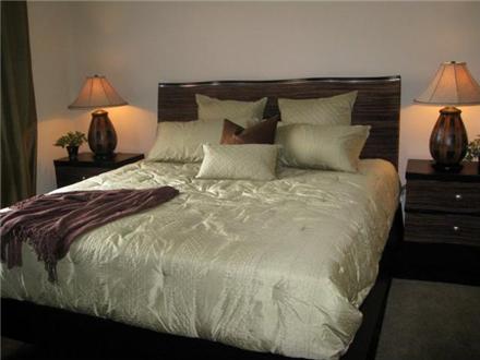 Spacious bedrooms Spacious bedrooms