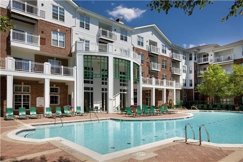 Sparkling pool and community exterior Sparkling pool and community exterior