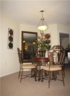 Dining Area Dining Area