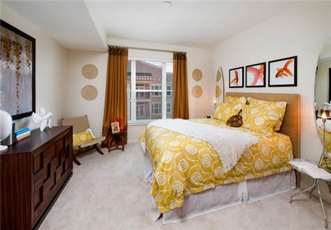 Bedrooms large enough to accommodate queen or king sized beds Bedrooms large enough to accommodate queen or king sized beds