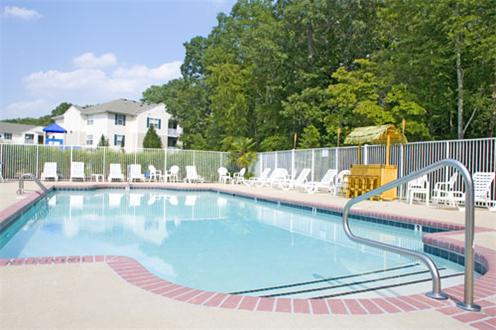 Beautiful Pool and Sundeck Beautiful Pool and Sundeck
