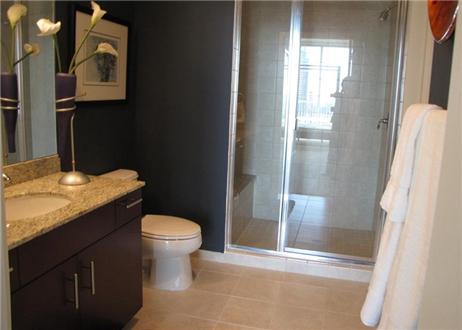Large bathroom Large bathroom