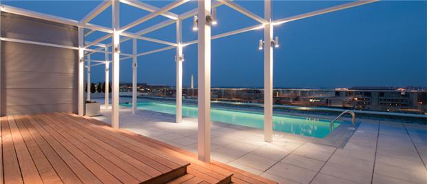 Rooftop Sundeck