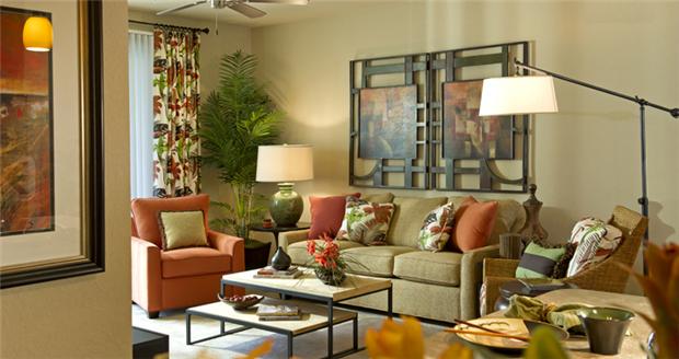 Large living room Large living room