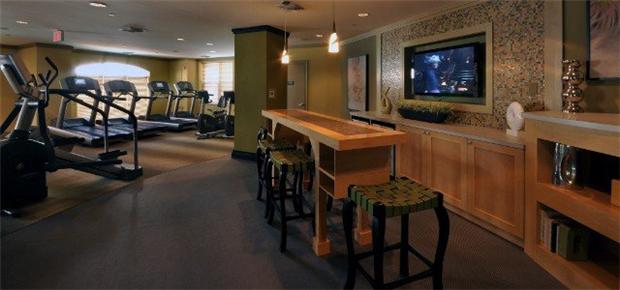 Fitness Lounge Fitness Lounge