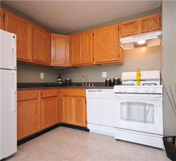 Traditional kitchen with lots of cabinet space