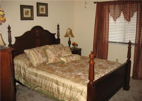 Large bedrooms Large bedrooms