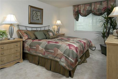 Large bedroom Large bedroom