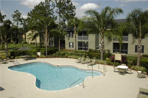 Pool and Residences Pool and Residences