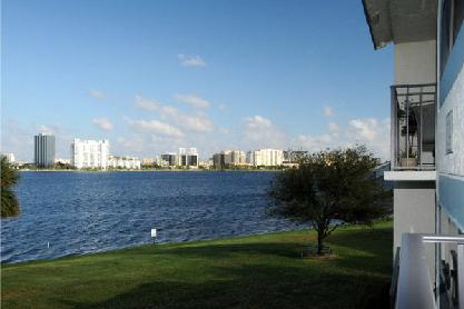 Gorgeous water views Gorgeous water views