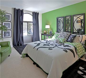Large bedroom Large bedroom