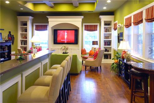 Spacious residents' lounge with flat screen TV Spacious residents' lounge with flat screen TV