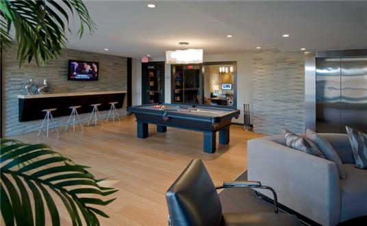 Residence Lounge with Billiards and Wii™ Residence Lounge with Billiards and Wii™