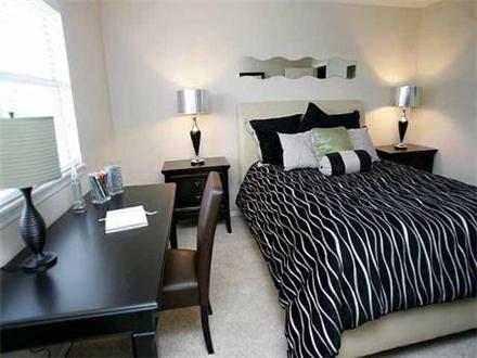 Large bedroom Large bedroom