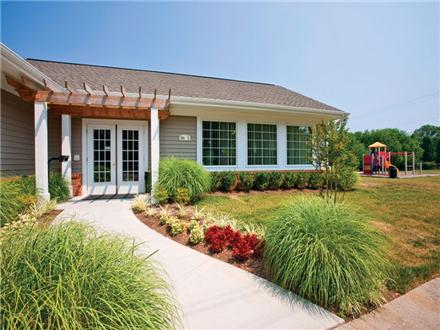 Clubhouse offers complimentary coffee Clubhouse offers complimentary coffee